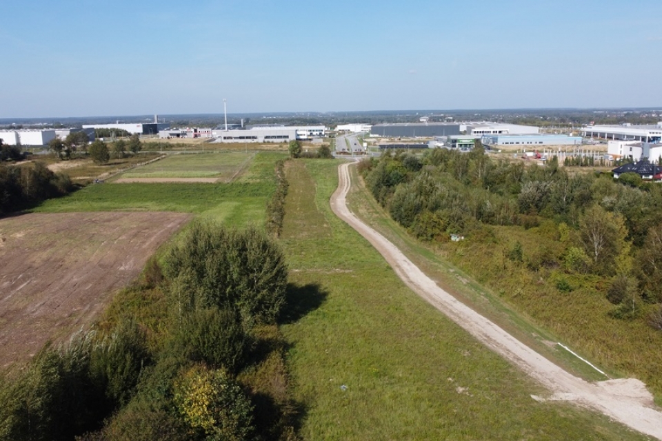 Działka budowlana w świetnej lokalizacji - WZ